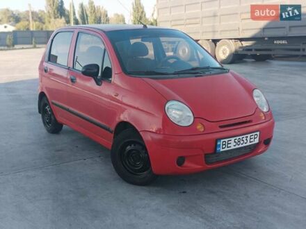Деу Матіз 2007 у Новом Буге на Automoto.ua Червоний Деу Матіз, об'ємом двигуна 0.8 л та пробігом 150 тис. км за 2500 $, фото 1 на Automoto.ua