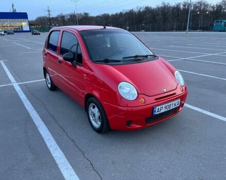 Красный Дэу Матиз, объемом двигателя 0.8 л и пробегом 142 тыс. км за 3000 $, фото 1 на Automoto.ua
