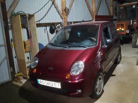 Дэу Матиз 2007 в Перечине на Automoto.ua Красный Дэу Матиз, объемом двигателя 0.8 л и пробегом 172 тыс. км за 2600 $, фото 1 на Automoto.ua