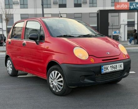 Красный Дэу Матиз, объемом двигателя 0.8 л и пробегом 158 тыс. км за 1490 $, фото 1 на Automoto.ua