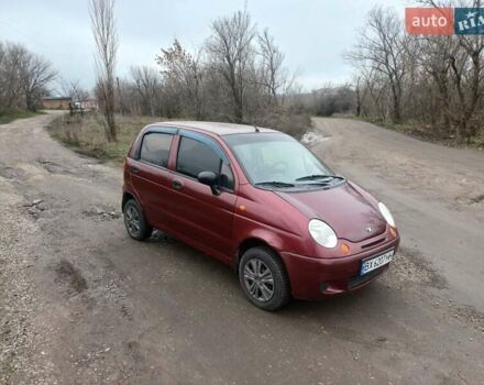 Красный Дэу Матиз, объемом двигателя 0.8 л и пробегом 186 тыс. км за 2650 $, фото 1 на Automoto.ua