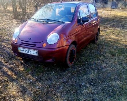 Красный Дэу Матиз, объемом двигателя 0.8 л и пробегом 165 тыс. км за 1250 $, фото 1 на Automoto.ua