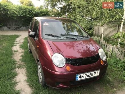 Деу Матіз 2007 у Дніпро (Дніпропетровську) на Automoto.ua Червоний Деу Матіз, об'ємом двигуна 0.8 л та пробігом 114 тис. км за 3200 $, фото 1 на Automoto.ua