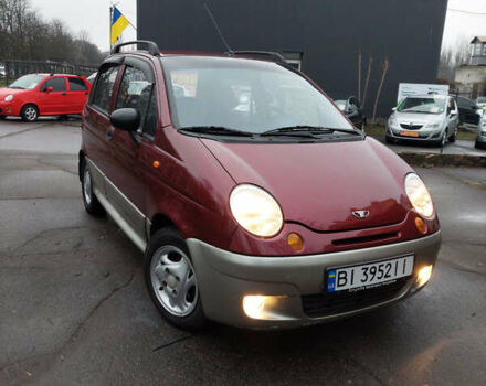 Красный Дэу Матиз, объемом двигателя 1 л и пробегом 922 тыс. км за 2350 $, фото 1 на Automoto.ua
