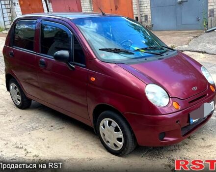 Червоний Деу Матіз, об'ємом двигуна 0.8 л та пробігом 180 тис. км за 2000 $, фото 1 на Automoto.ua