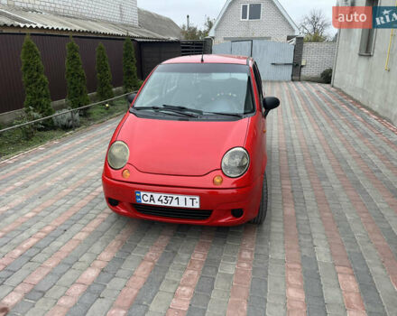 Красный Дэу Матиз, объемом двигателя 0.8 л и пробегом 129 тыс. км за 2650 $, фото 1 на Automoto.ua