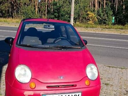 Деу Матіз 2007 у Києві на Automoto.ua Червоний Деу Матіз, об'ємом двигуна 0.8 л та пробігом 270 тис. км за 2000 $, фото 1 на Automoto.ua