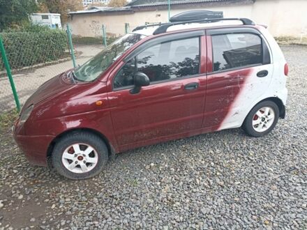 Красный Дэу Матиз, объемом двигателя 0.8 л и пробегом 113 тыс. км за 2300 $, фото 1 на Automoto.ua