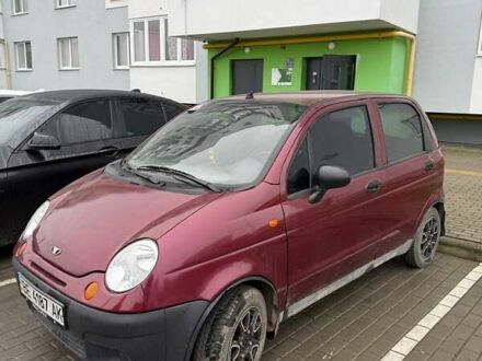 Червоний Деу Матіз, об'ємом двигуна 0.8 л та пробігом 111 тис. км за 2000 $, фото 1 на Automoto.ua