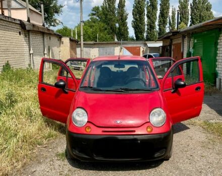 Красный Дэу Матиз, объемом двигателя 0.8 л и пробегом 209 тыс. км за 1200 $, фото 1 на Automoto.ua