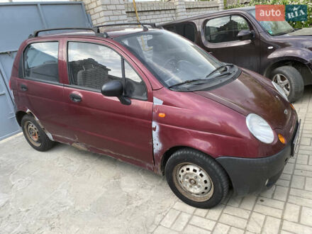 Дэу Матиз 2008 в Николаеве на Automoto.ua Красный Дэу Матиз, объемом двигателя 0.8 л и пробегом 151 тыс. км за 950 $, фото 1 на Automoto.ua