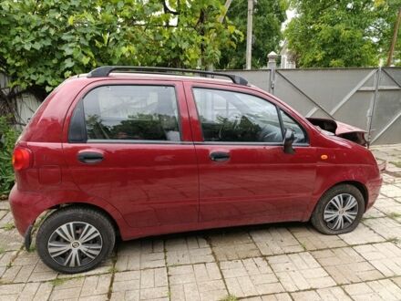 Дэу Матиз 2008 в Кельменцах на Automoto.ua Красный Дэу Матиз, объемом двигателя 0.8 л и пробегом 114 тыс. км за 700 $, фото 1 на Automoto.ua