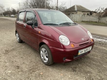 Красный Дэу Матиз, объемом двигателя 0.8 л и пробегом 100 тыс. км за 1800 $, фото 1 на Automoto.ua