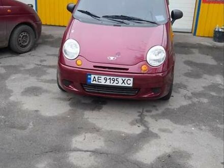 Червоний Деу Матіз, об'ємом двигуна 0.8 л та пробігом 110 тис. км за 3750 $, фото 1 на Automoto.ua