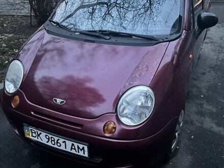 Червоний Деу Матіз, об'ємом двигуна 0.8 л та пробігом 149 тис. км за 1750 $, фото 1 на Automoto.ua