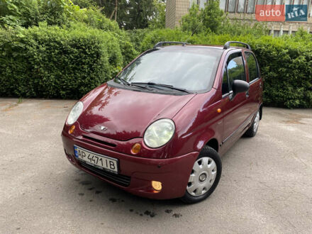 Деу Матіз 2008 у Умани на Automoto.ua Червоний Деу Матіз, об'ємом двигуна 0.8 л та пробігом 123 тис. км за 3200 $, фото 1 на Automoto.ua