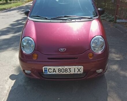 Красный Дэу Матиз, объемом двигателя 0.8 л и пробегом 150 тыс. км за 3300 $, фото 1 на Automoto.ua