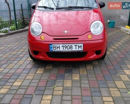Красный Дэу Матиз, объемом двигателя 0.8 л и пробегом 112 тыс. км за 2650 $, фото 1 на Automoto.ua