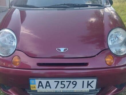 Красный Дэу Матиз, объемом двигателя 0.8 л и пробегом 92 тыс. км за 2600 $, фото 1 на Automoto.ua