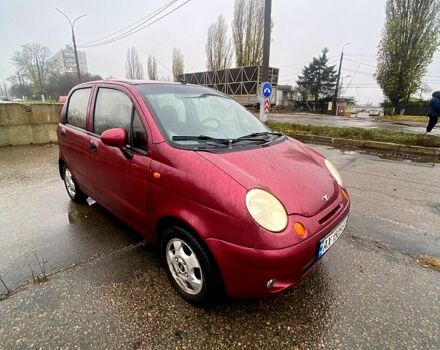 Красный Дэу Матиз, объемом двигателя 0.8 л и пробегом 250 тыс. км за 1800 $, фото 1 на Automoto.ua