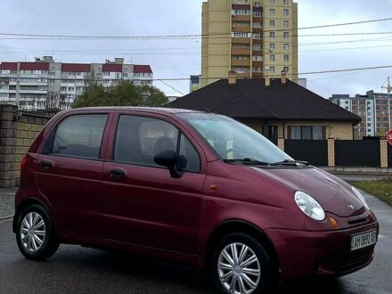 Деу Матіз 2008 у Житомирі на Automoto.ua Червоний Деу Матіз, об'ємом двигуна 8 л та пробігом 143 тис. км за 1650 $, фото 1 на Automoto.ua
