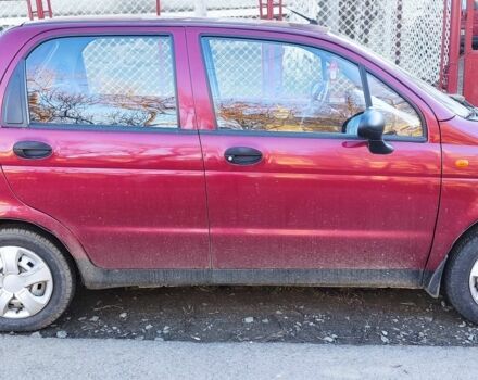 Красный Дэу Матиз, объемом двигателя 8 л и пробегом 70 тыс. км за 2150 $, фото 1 на Automoto.ua