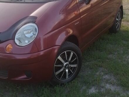 Дэу Матиз 2009 в Харькове на Automoto.ua Красный Дэу Матиз, объемом двигателя 0.8 л и пробегом 92 тыс. км за 3300 $, фото 1 на Automoto.ua