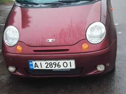 Дэу Матиз 2009 в Фастове на Automoto.ua Красный Дэу Матиз, объемом двигателя 0.8 л и пробегом 120 тыс. км за 2000 $, фото 1 на Automoto.ua