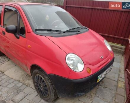 Красный Дэу Матиз, объемом двигателя 0.8 л и пробегом 105 тыс. км за 1350 $, фото 1 на Automoto.ua