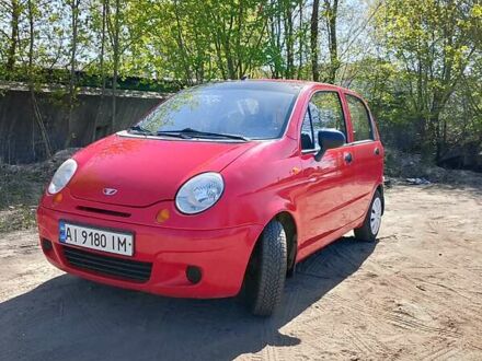Деу Матіз 2010 у Ирпене на Automoto.ua Червоний Деу Матіз, об'ємом двигуна 0.8 л та пробігом 160 тис. км за 2900 $, фото 1 на Automoto.ua