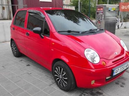 Красный Дэу Матиз, объемом двигателя 0.8 л и пробегом 150 тыс. км за 3800 $, фото 1 на Automoto.ua