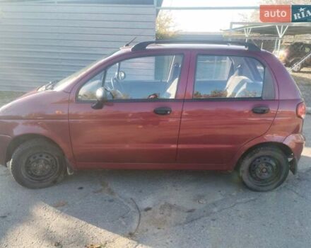 Красный Дэу Матиз, объемом двигателя 0.8 л и пробегом 98 тыс. км за 3200 $, фото 1 на Automoto.ua
