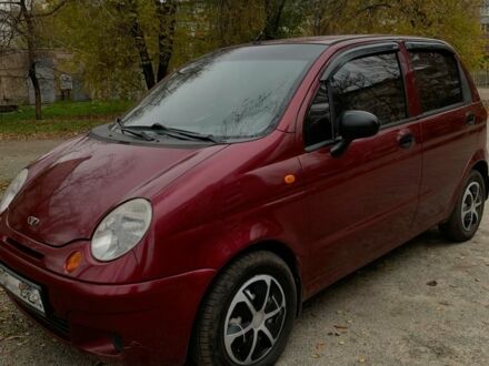 Красный Дэу Матиз, объемом двигателя 0.8 л и пробегом 88 тыс. км за 2800 $, фото 1 на Automoto.ua