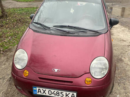 Красный Дэу Матиз, объемом двигателя 0.8 л и пробегом 111 тыс. км за 2450 $, фото 1 на Automoto.ua