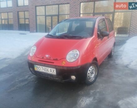 Красный Дэу Матиз, объемом двигателя 0.8 л и пробегом 100 тыс. км за 1299 $, фото 1 на Automoto.ua