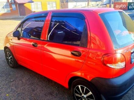 Красный Дэу Матиз, объемом двигателя 0.8 л и пробегом 80 тыс. км за 3500 $, фото 1 на Automoto.ua