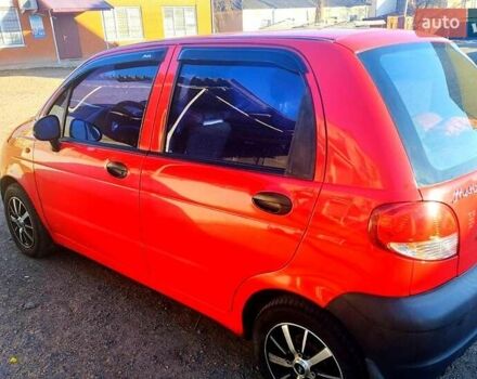 Красный Дэу Матиз, объемом двигателя 0.8 л и пробегом 80 тыс. км за 3500 $, фото 1 на Automoto.ua