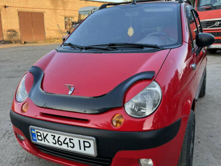 Дэу Матиз 2011 в Демидовке на Automoto.ua Красный Дэу Матиз, объемом двигателя 0.8 л и пробегом 160 тыс. км за 2700 $, фото 1 на Automoto.ua