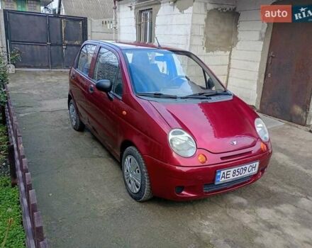 Красный Дэу Матиз, объемом двигателя 8 л и пробегом 60 тыс. км за 2500 $, фото 1 на Automoto.ua