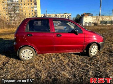 Красный Дэу Матиз, объемом двигателя 0.8 л и пробегом 110 тыс. км за 2750 $, фото 1 на Automoto.ua