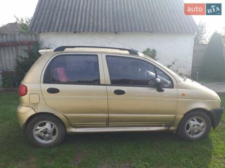 Деу Матіз 2007 у Харкові на Automoto.ua Деу Матіз, об'ємом двигуна 0.99 л та пробігом 140 тис. км за 2200 $, фото 1 на Automoto.ua