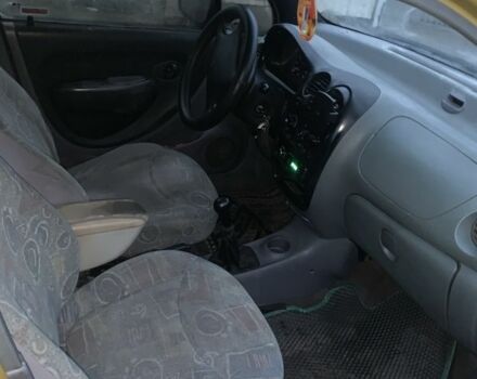 Жовтий Деу Матіз, об'ємом двигуна 0.8 л та пробігом 200 тис. км за 1585 $, фото 4 на Automoto.ua