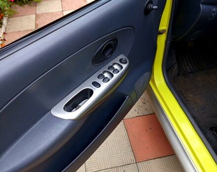 Желтый Дэу Матиз, объемом двигателя 0.8 л и пробегом 80 тыс. км за 2400 $, фото 4 на Automoto.ua