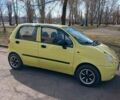 Желтый Дэу Матиз, объемом двигателя 0.8 л и пробегом 138 тыс. км за 2800 $, фото 1 на Automoto.ua