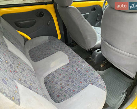 Жовтий Деу Матіз, об'ємом двигуна 0.8 л та пробігом 210 тис. км за 1650 $, фото 14 на Automoto.ua