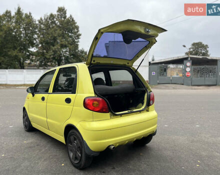 Желтый Дэу Матиз, объемом двигателя 0.8 л и пробегом 120 тыс. км за 2400 $, фото 13 на Automoto.ua