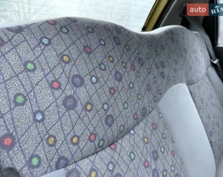 Желтый Дэу Матиз, объемом двигателя 0.8 л и пробегом 115 тыс. км за 1950 $, фото 33 на Automoto.ua