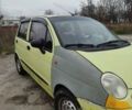 Желтый Дэу Матиз, объемом двигателя 0.8 л и пробегом 50 тыс. км за 2600 $, фото 1 на Automoto.ua