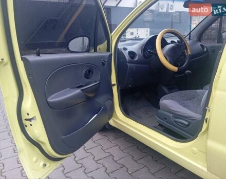 Жовтий Деу Матіз, об'ємом двигуна 0.8 л та пробігом 117 тис. км за 2550 $, фото 8 на Automoto.ua