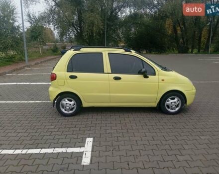 Жовтий Деу Матіз, об'ємом двигуна 0.8 л та пробігом 117 тис. км за 2550 $, фото 4 на Automoto.ua